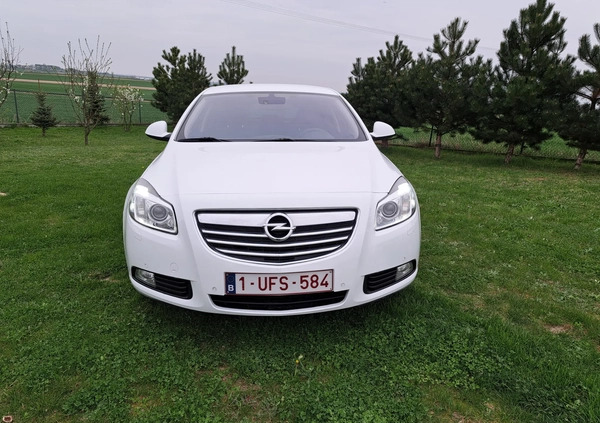 Opel Insignia cena 31900 przebieg: 144000, rok produkcji 2012 z Łowicz małe 172